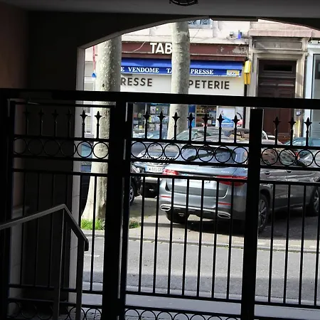 Le 6eme Cote Foch