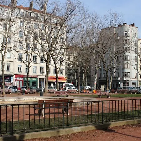 Le 6eme Cote Foch
